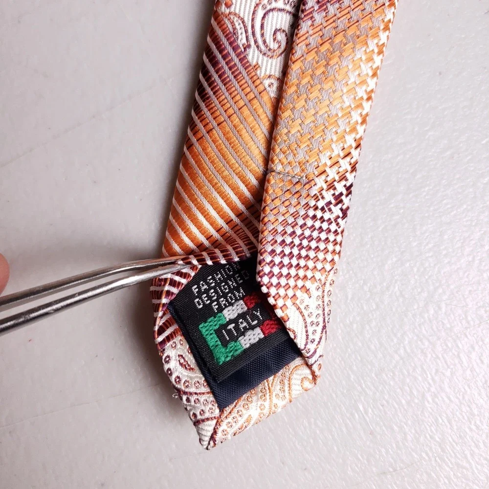 Venturi Uomo‎ Geometric Paisley Necktie OS Orange